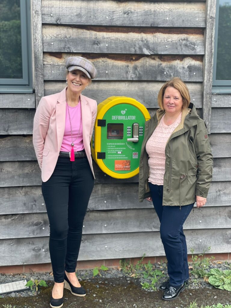Diddlebury Installs AED outside village hall